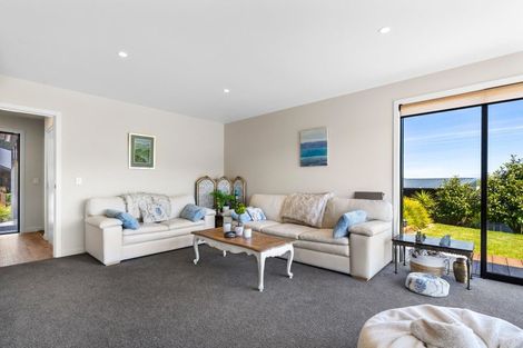 Photo of property in 30 Huntaway Close, Stoke, Nelson, 7011