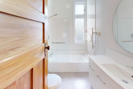 Photo of property in 21 Mere Mere Avenue, Palmerston North, 4414