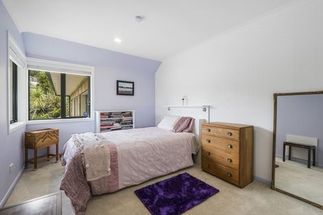 Photo of property in 45a Medhurst Road, Bombay, 2675