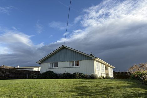 Photo of property in 6 Taumaihi Street, Bulls, 4818