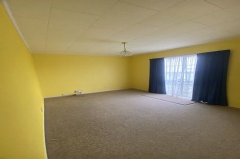 Photo of property in 10 Broadbelt Grove, Levin, 5510