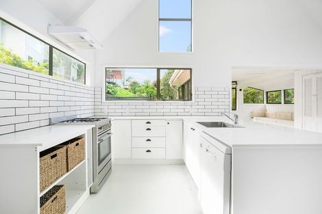 Photo of property in 2/8 Lydia Avenue, Northcote, Auckland, 0627