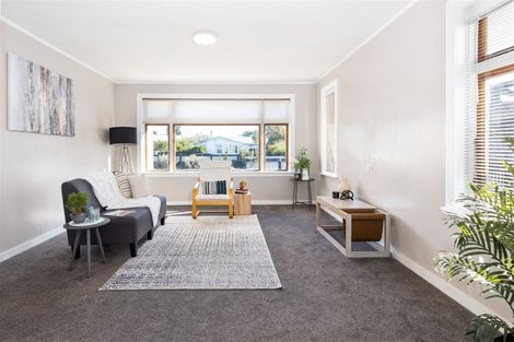 Photo of property in 70 Stephenson Street, Blenheim, 7201