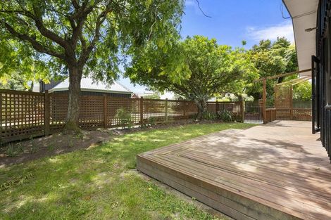 Photo of property in 3 Newland Court, Palmerston North, 4410