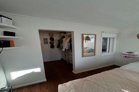 Photo of property in 55 Sunset Road, Totara Vale, Auckland, 0632