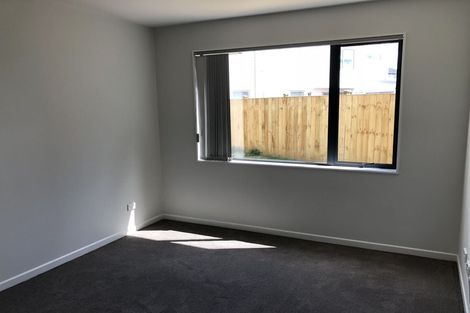 Photo of property in 150 Hobsonville Road, Hobsonville, Auckland, 0618