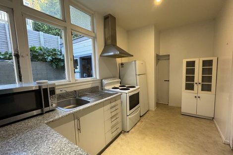 Photo of property in 14 Prince Street, Mount Victoria, Wellington, 6011