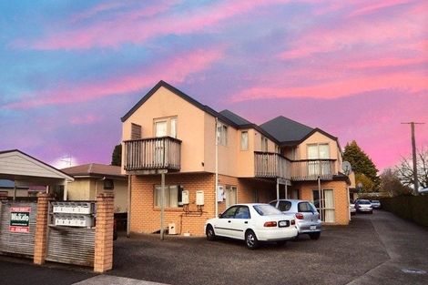 Photo of property in 12/5 Inverness Avenue, Hamilton East, Hamilton, 3216