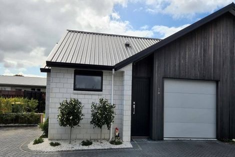 Photo of property in 34u3 Rutherford Street, Chedworth, Hamilton, 3210