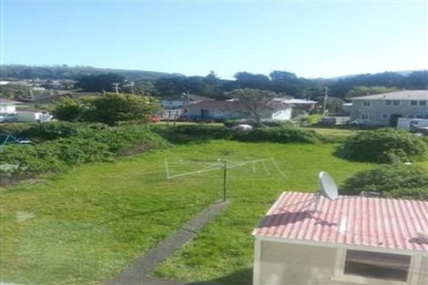 Photo of property in 5- 7 Hazard Grove, Cannons Creek, Porirua, 5024