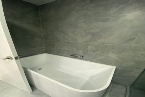 Photo of property in 6 Paina Crescent, Massey, Auckland, 0614