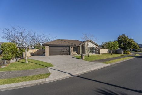 Photo of property in 2 Heritage Close, Whitianga, 3510