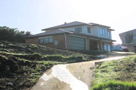 Photo of property in 23 Fairchild Avenue, Goodwood Heights, Auckland, 2105