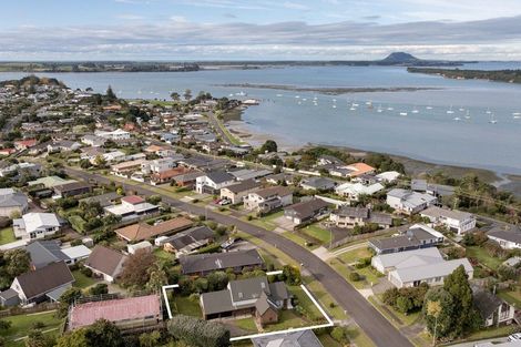 Photo of property in 34 Coppelia Avenue, Omokoroa, 3114