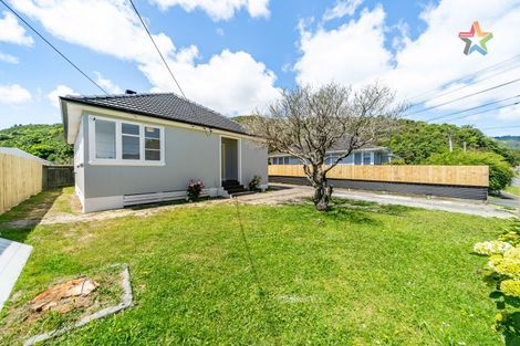 Photo of property in 13 Kowhai Street, Naenae, Lower Hutt, 5011