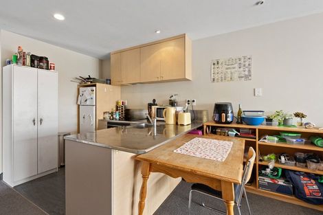 Photo of property in Hanson House, 11a/27 Hanson Street, Mount Cook, Wellington, 6021