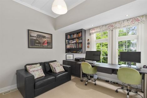 Photo of property in 1 Grove Road, Devonport, Auckland, 0624