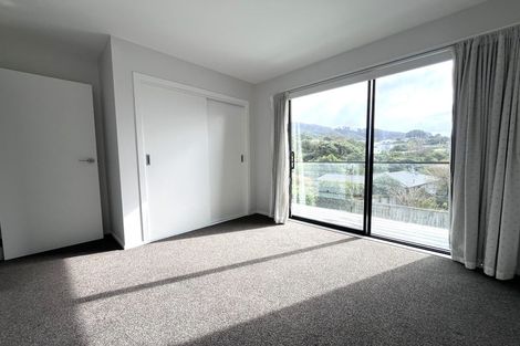 Photo of property in 6e Huia Street, Tawa, Wellington, 5028