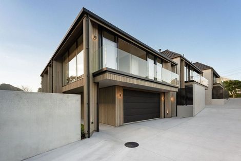 Photo of property in 30b Pitau Road, Mount Maunganui, 3116