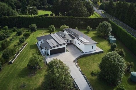 Photo of property in 150 Cemetery Road, Maunu, Whangarei, 0179
