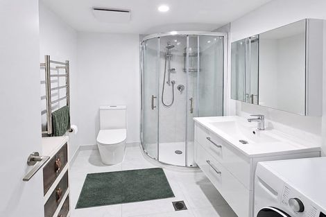 Photo of property in 1 Penderford Place, Mangere East, Auckland, 2024