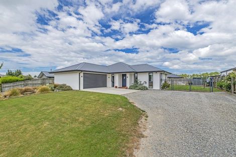 Photo of property in 18 Newbrook Terrace, Darfield, 7510