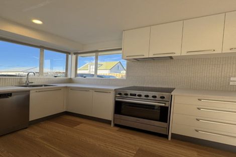 Photo of property in 3/55 Picton Avenue, Riccarton, Christchurch, 8011