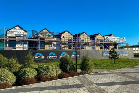 Photo of property in 1 Adzebill Court, Rototuna North, Hamilton, 3210