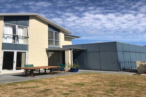 Photo of property in 8 Mcmahon Drive, Aidanfield, Christchurch, 8025