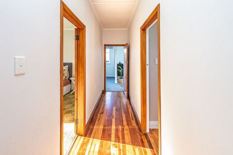 Photo of property in 12 Ward Street, Aramoho, Whanganui, 4500