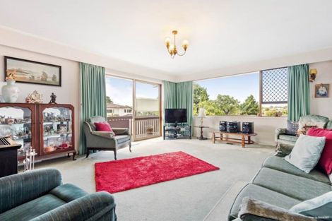 Photo of property in 133 Matipo Road, Te Atatu Peninsula, Auckland, 0610