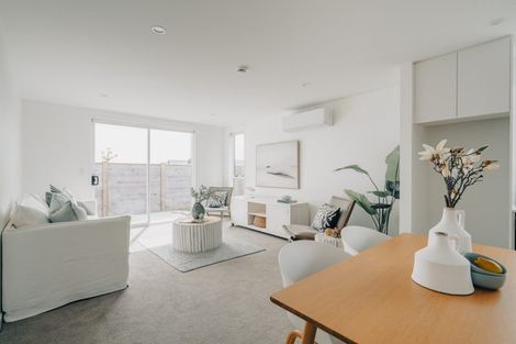 Photo of property in 8 Anawhata Lane, Papamoa, 3118