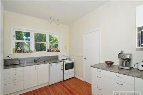 Photo of property in 58 Oxford Terrace, Epuni, Lower Hutt, 5011