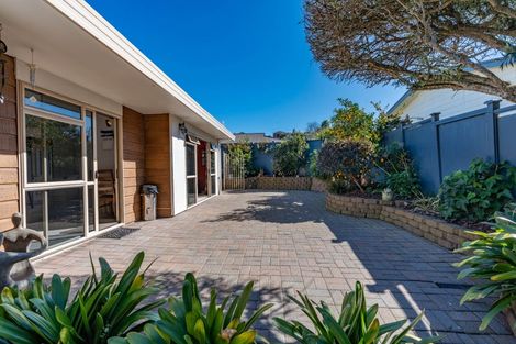 Photo of property in 28 Ranui Street, Dinsdale, Hamilton, 3204