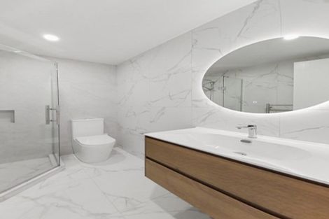 Photo of property in 29b Dawnhaven Drive, Te Atatu Peninsula, Auckland, 0610