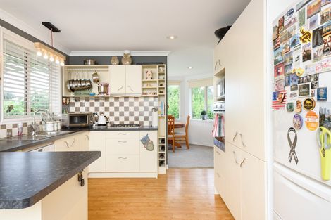 Photo of property in 9r Roger Guy Place, Welcome Bay, Tauranga, 3175