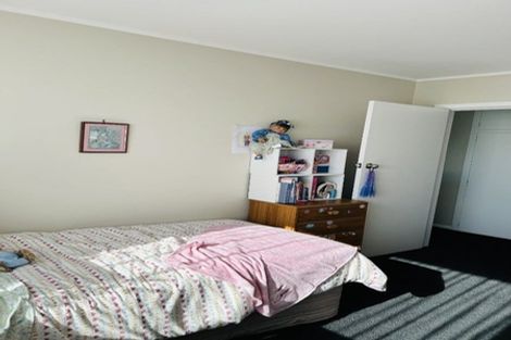 Photo of property in 91 Warren Crescent, Hillmorton, Christchurch, 8025