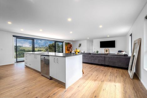 Photo of property in 5866a Russell Whakapara Road, Russell, 0272
