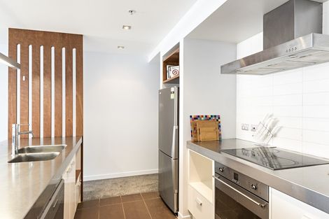 Photo of property in Piermont Apartments, 4i/82 Cable Street, Te Aro, Wellington, 6011