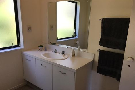 Photo of property in 55f8 Hamilton Road, Hataitai, Wellington, 6021