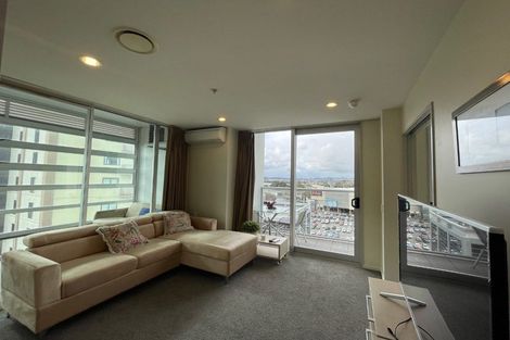 Photo of property in 903/17 Osterley Way, Manukau, Auckland, 2104