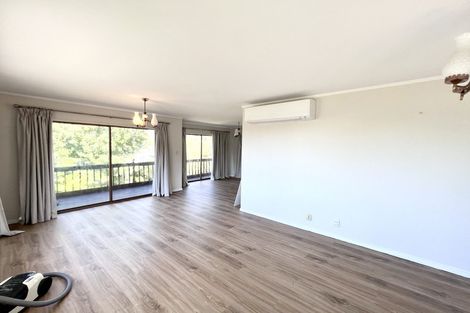 Photo of property in 1/43 Nigel Road, Browns Bay, Auckland, 0630