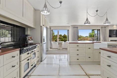Photo of property in 56d Plummers Point Road, Whakamarama, 3172