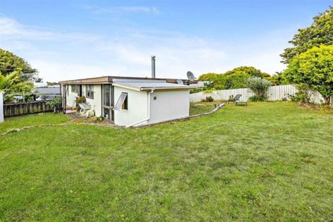 Photo of property in 2/14 Kenderdine Road, Papatoetoe, Auckland, 2025