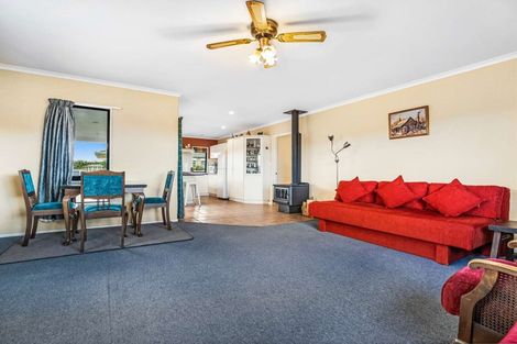 Photo of property in 89 Elsie Drive, Waiuku, 2123