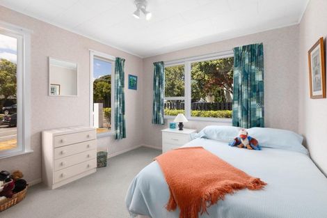 Photo of property in 20 Spinnaker Drive, Whitby, Porirua, 5024