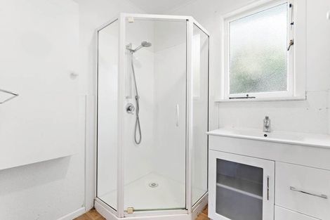 Photo of property in 45a Pinedale Place, Henderson, Auckland, 0610