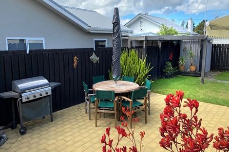 Photo of property in 105 Moa Street, Whangamata, 3620