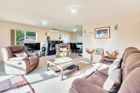 Photo of property in 54 Hindmarsh Street, Henderson, Auckland, 0612