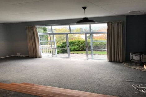 Photo of property in 14a Hawthorn Crescent, Stokes Valley, Lower Hutt, 5019
